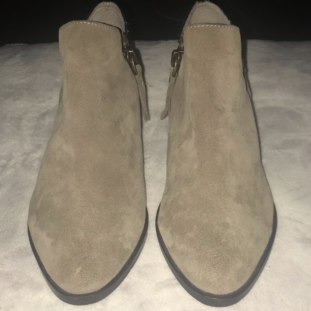 VERY VOLATILE LOS ANGELES ANKLE BOOTS